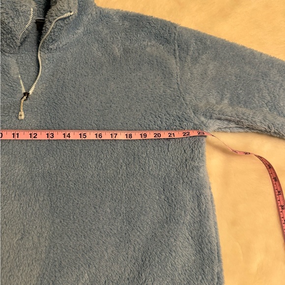 Eddie Bauer Fireside 1/4 Zip - Picture 3 of 8